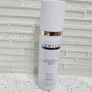 DRMTLGY Universal Tinted Moisturizer SPF 46